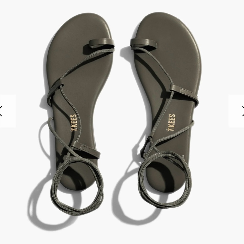 NWT Tkees Leather Sandal - Jo